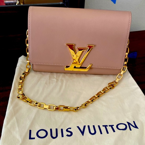 LOUIS VUITTON Louise Clutch - Picture 1 of 12